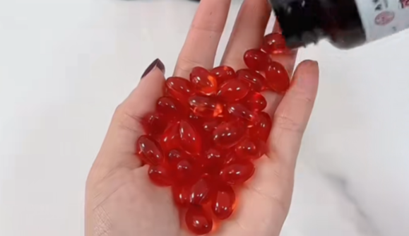 深海<黃金營養液>變“三無"，知名品牌南極磷蝦油被查